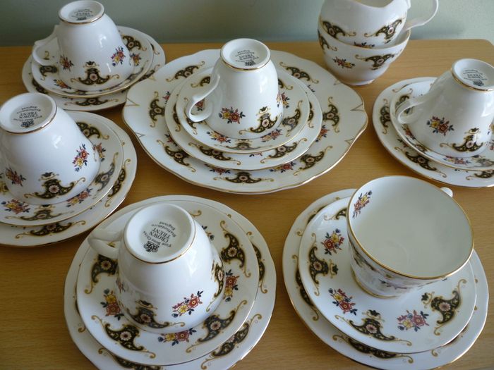 Crown Trent Fine bone China Staffordshire England tea coffee set. Complete 21 piece set