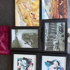Set of pictures and canvas paintings