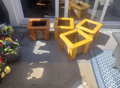plant pots