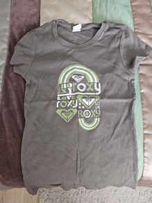 Roxy tshirt