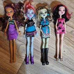 Monster High Draculaura, Frankie Stein, Clawdeen Wolf, Abbey Bominable
