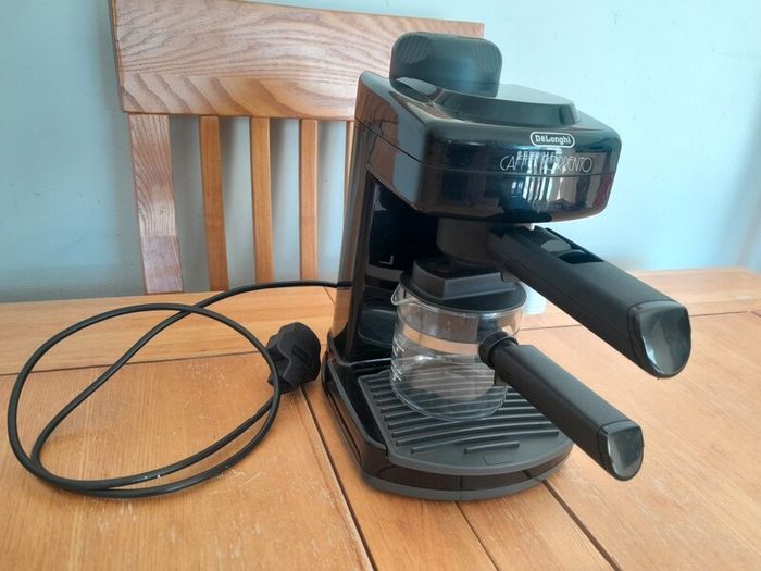 DeLonghi Caffe Sorrento coffee machine FREE