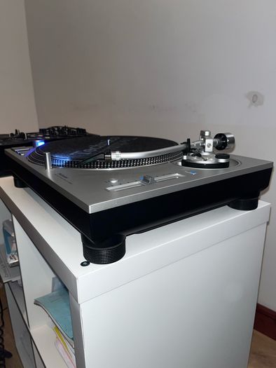 Technics SL 1200 MK7