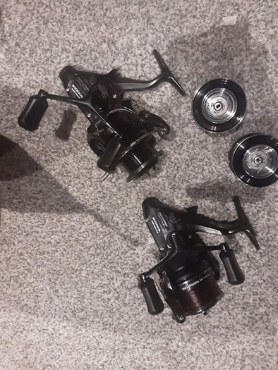 Pair of Shimano Baitrunner X Aero 4000 FA, as new