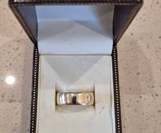9ct Gold Vintage Wedding Ring