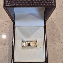 9ct Gold Vintage Wedding Ring