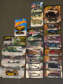 Hot wheels bundle Rexy