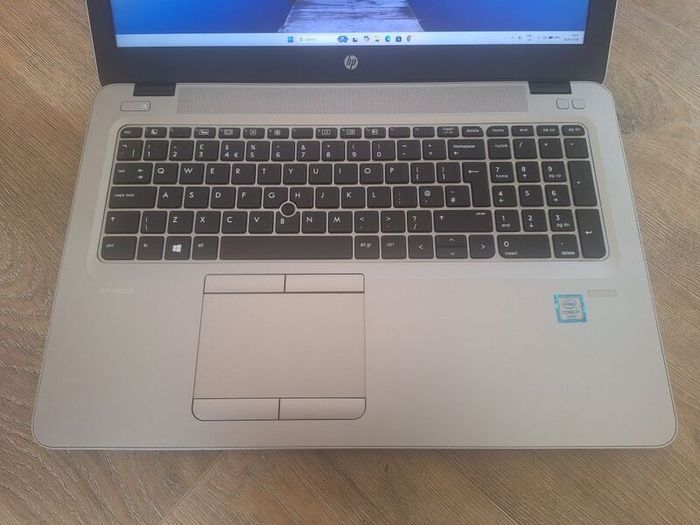 HP Elitebook 850