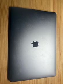 MacBook Pro 15 inch 2019 A1990