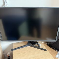 Monitor Samsung 32" 4k