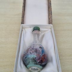 Chinese snuff bottle