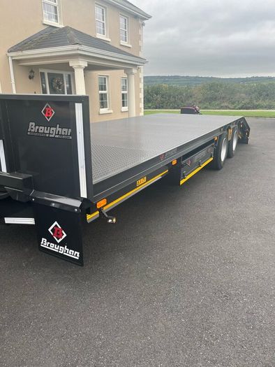 Broughan 28ft beaver tail