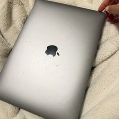 Apple MacBook Pro 13
