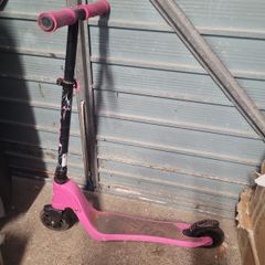 2 child scooters - FREE