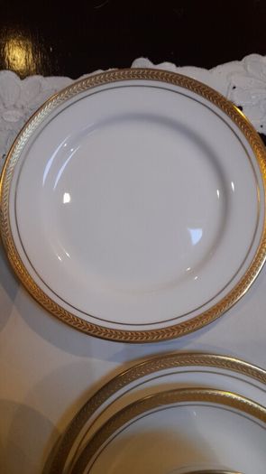 Aynsley Elizabeth tea trio