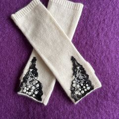 Alice Hannah Arm/Palm Warmers