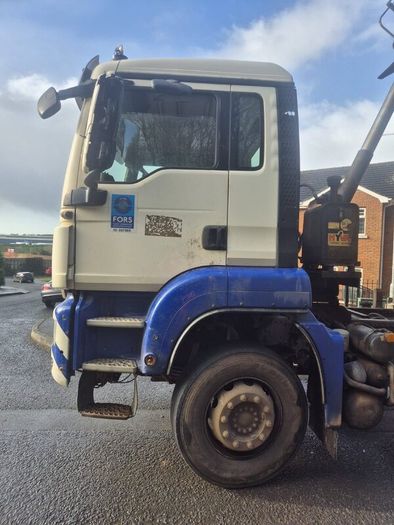 Volvo tipper and man tipper lorry for sale