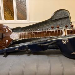 NEW Sitar + Flight Case