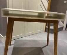 Desk/Table