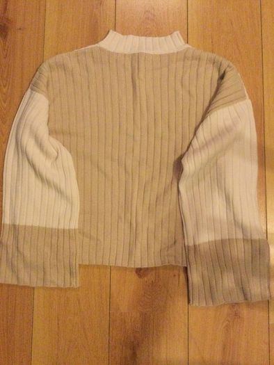 Ladies Jumper Size L Brand New