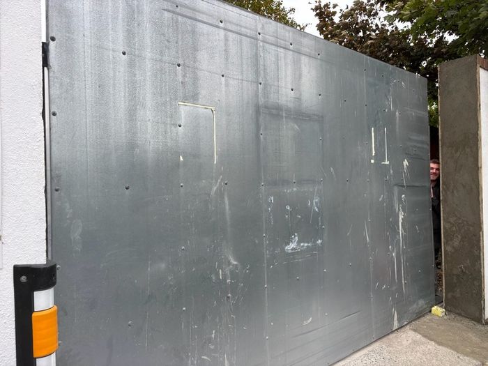 Sliding Steel Gate