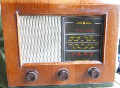 Vintage Bush Radio