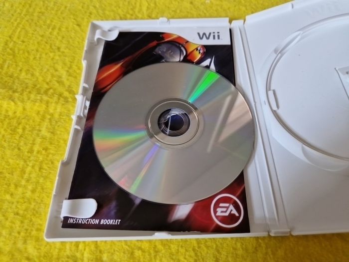 Need for speed Hot pursuit Nintendo wii Games Original
