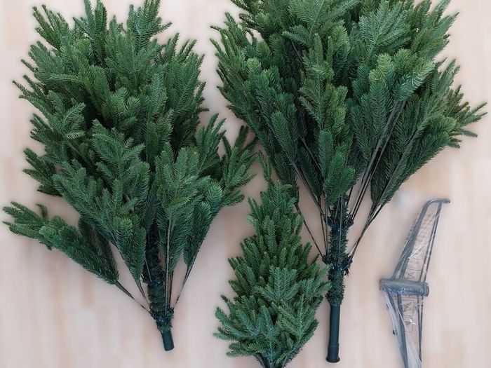 Full PE 7ft Super Realistic Artificial Christmas