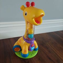 Bright Starts Toy Spinnin' Spots Giraffe Ball Play