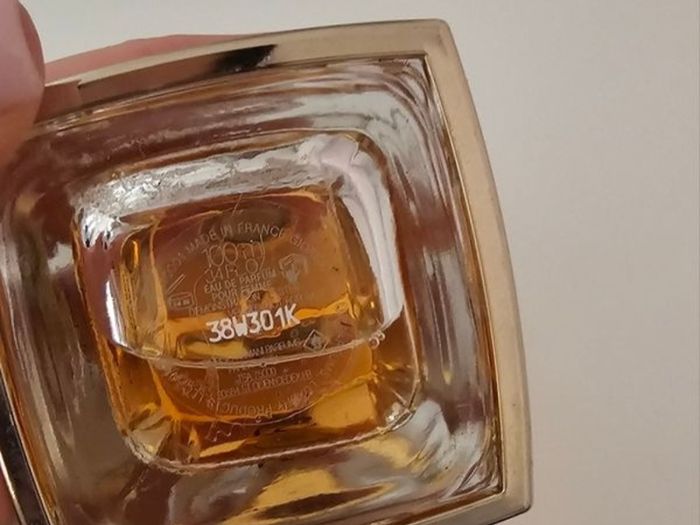 Armani Si parfume