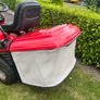 Honda 2417 ride on lawnmower Image 2
