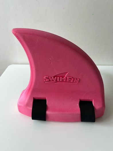 SwimFin shark swimming aid