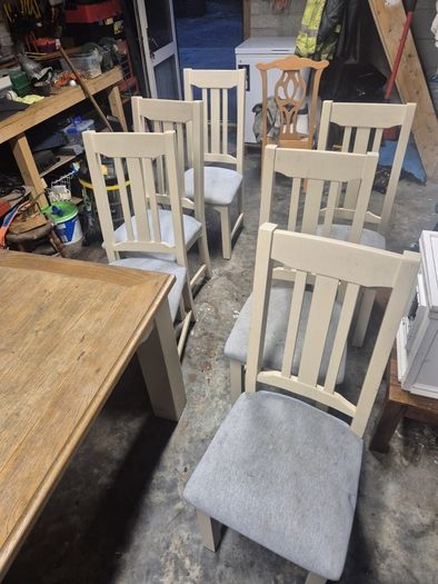 6 chairs and table