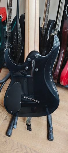Ibanez RGMS8
