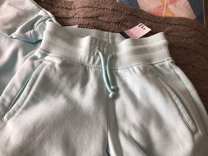 New with tags mint tracksuit size XS