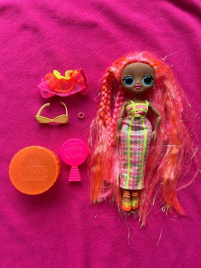 L.O.L. Surprise dolls! OMG Dazzle series Lights.