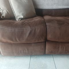 2 seater recliner