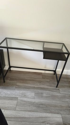 Writing table Glass Top