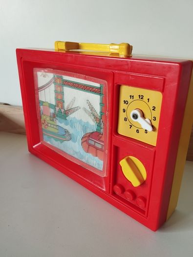 Vintage 1979 Blue-Box TV Toy  Working