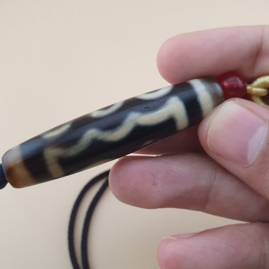 Vintage 5 Eyes Agate Bead Amulet pendant Necklace