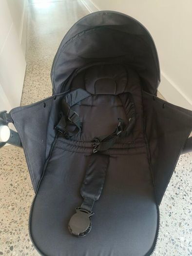 yoyo compatible newborn attachement