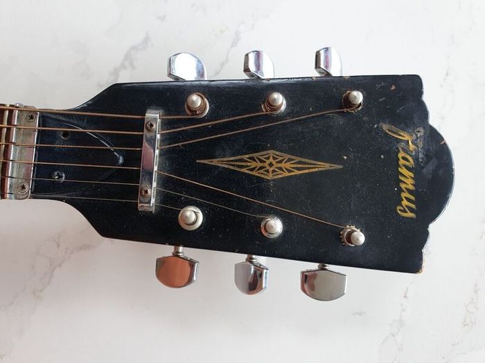 Framus vintage 1973 accoustic guitar