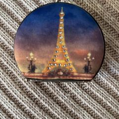 Compact Mirror - Paris