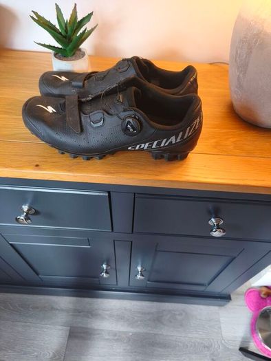 specialized cycling