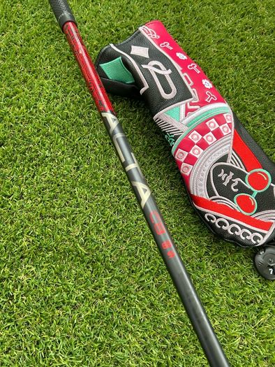 Full set of left handed golf clubs