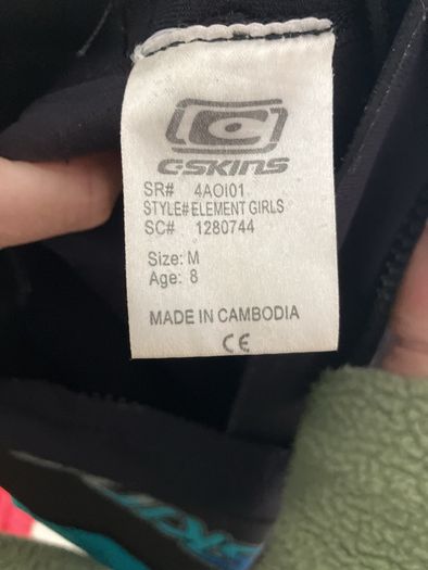 C Skins element 3/2 wetsuit barely worn size 8