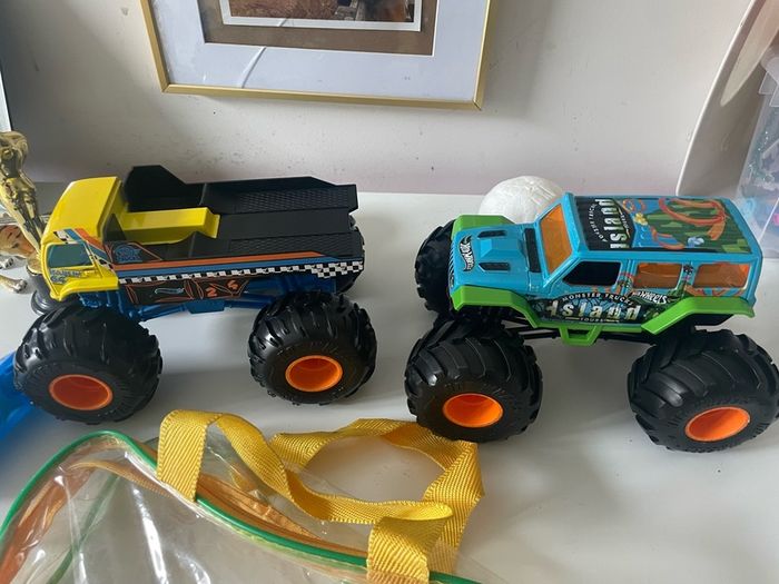 monster truck