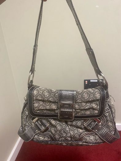 Old style hand bag