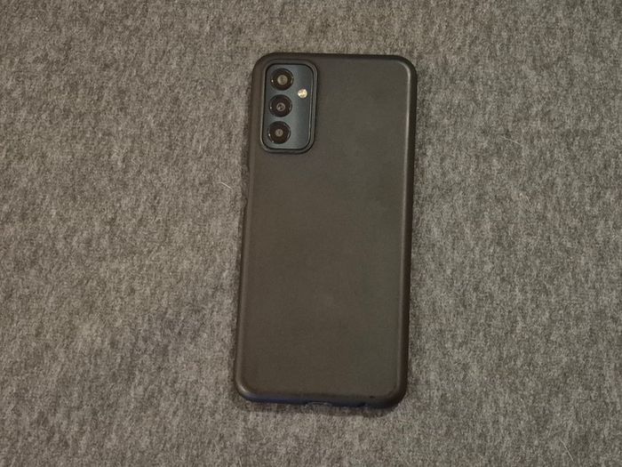 Samsung Galaxy M13 - SIM Free/Unlocked (Takes Dual-SIM & MicroSD) - FREE SHIPPING