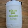 Wine making fermenter. With bung and airlock . for 5 gal wine and beer kits Image 2